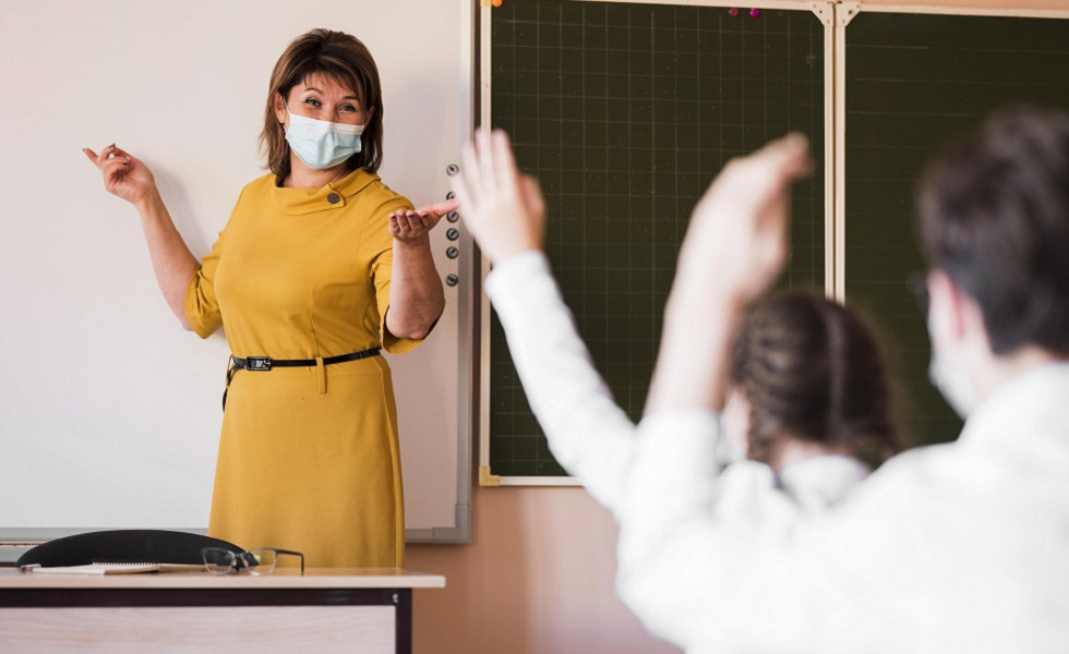 Profissionais da educação serão grupo prioritário no Plano Nacional de Vacinação contra a covid-19